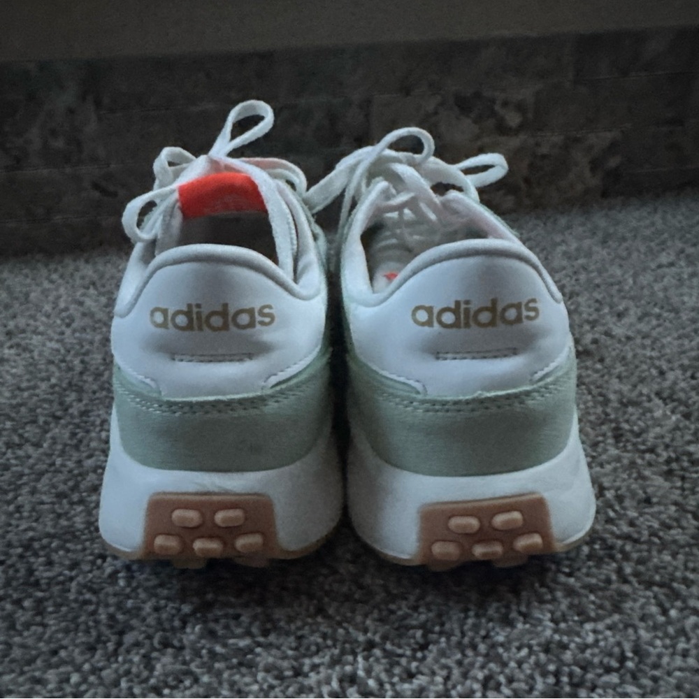 Adidas Women's 8.5 Sage Green White Gold Orange Sneakers EUC - Picture 4 of 7